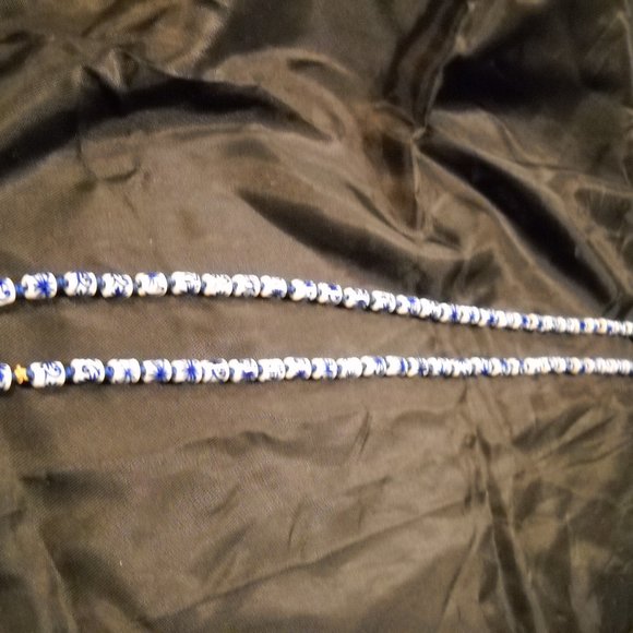 Vintage Chinese Blue & White Porcelain Beaded Necklace appx 13" L (total 26.5") - Picture 4 of 4